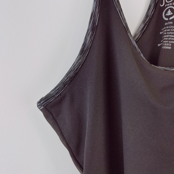 JOE FRESH | Yoga Power Y Tank Top Size Medium - Picture 4 of 7